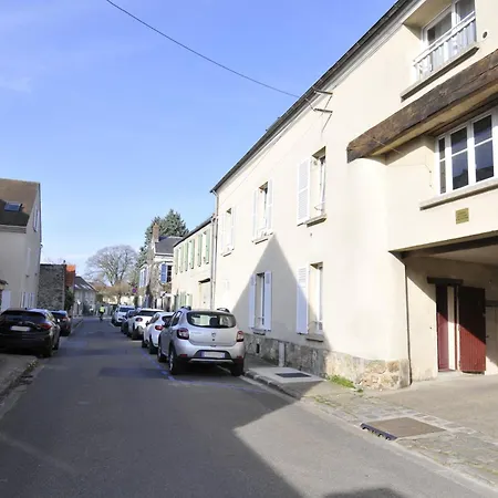 Le Reve De Nicole Le Mesnil-Saint-Denis